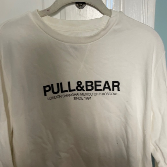 Pull and bear hoodie - Picture 1 of 5